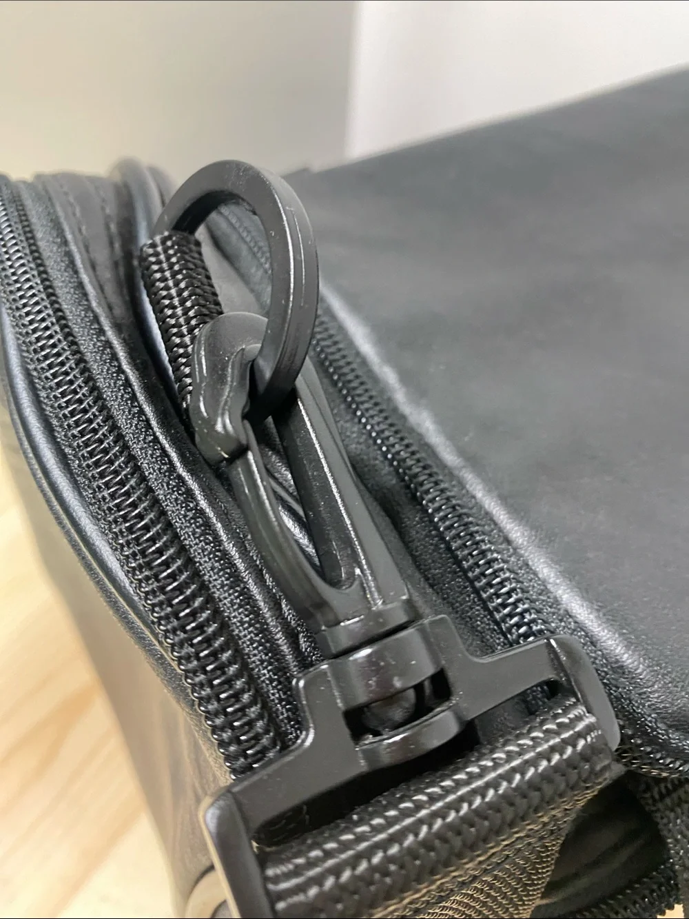 Quantaray Black Canvas Camera Camcorder Carry Shoulder Bag Large 12 X 7.5 X 6